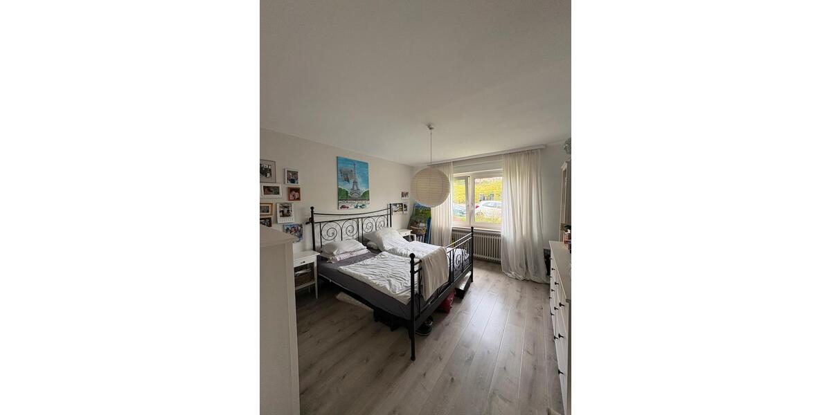 Etagenwohnung Remscheid Reinshagen - 4 Zimmer, 102 m&sup2;, 199.500&euro; | Angebot:27453092