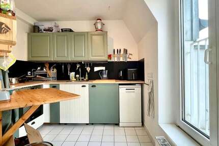 Wohnung zum Mieten in Düsseldorf 875 € 76.73 m² 2 zimmer