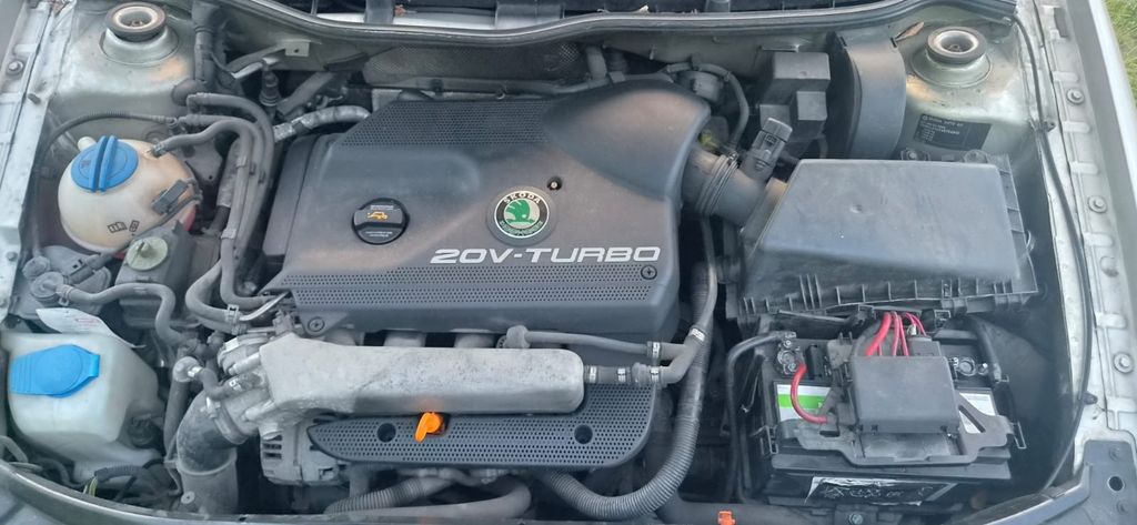 Skoda Octavia 245.325 km 1.600 &euro; Köln 50765