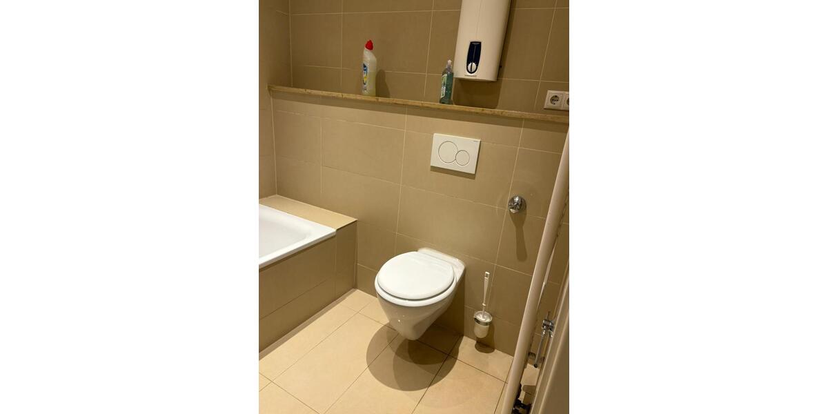 Erdgeschoßwohnung Düsseldorf Stadtbezirk 3 - 3 Zimmer, 82 m&sup2;, 1.400&euro; | Angebot:27626201