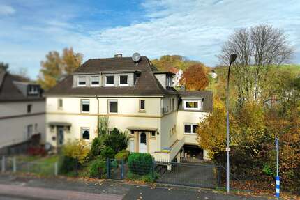 Haus zum Kaufen in Velbert 515.000 € 212.25 m² 12 zimmer