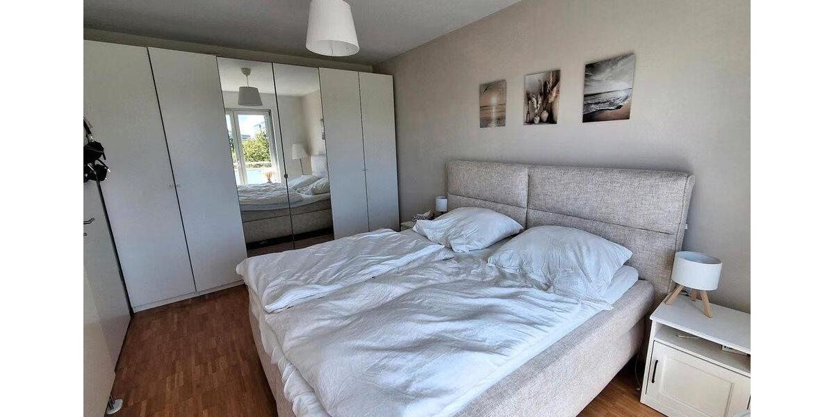 Etagenwohnung Düsseldorf Oberbilk - 2 Zimmer, 65 m&sup2;, 900&euro; | Angebot:27602833