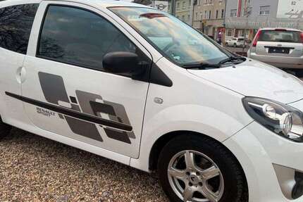 Renault Twingo 124.700 km 3.450 &euro; Leverkusen 51371