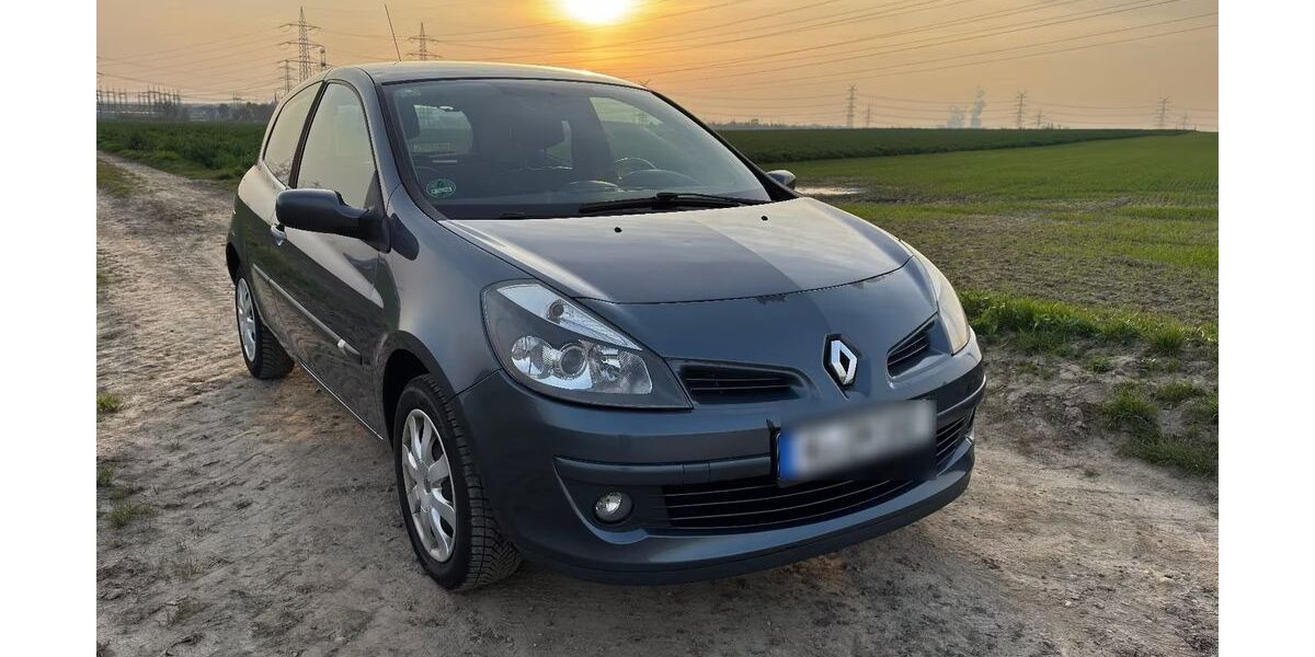Renault Clio 179.000 km 1.400 &euro; Köln 50825