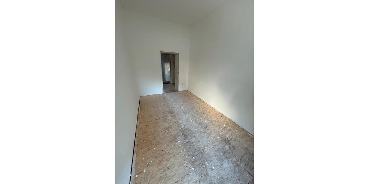 Etagenwohnung Leverkusen - 4 Zimmer, 90 m&sup2;, 1.400&euro; | Angebot:25931877