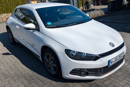 VW Scirocco 112.000 km 7.999 &euro; Wuppertal 42279