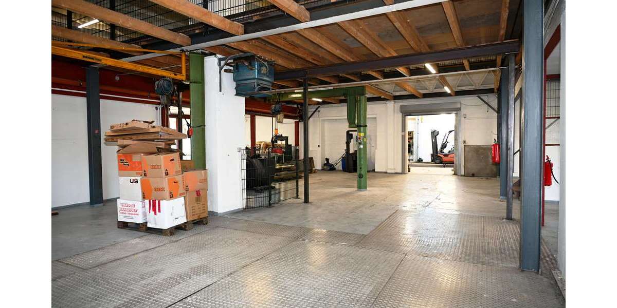 Einfamilienhaus Solingen Wald - 10 Zimmer, 180 m&sup2;, 649.000&euro; | Angebot:20796034