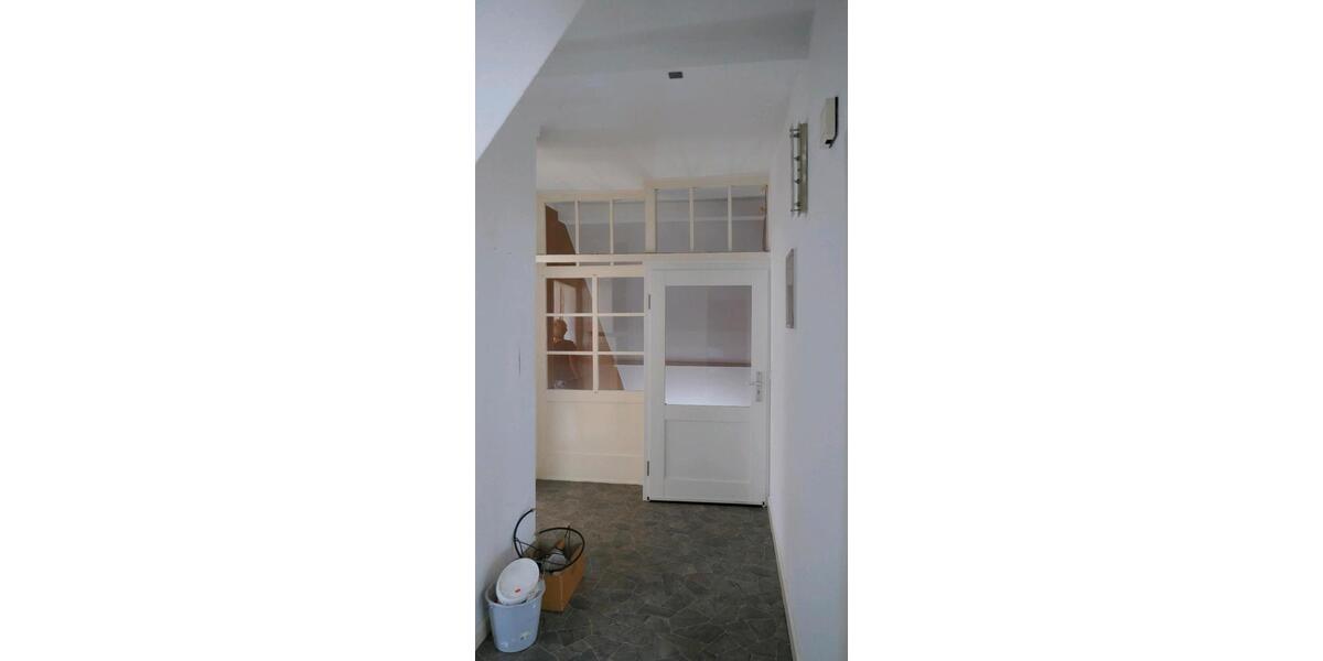 Dachgeschoßwohnung Bergisch Gladbach Alt-Frankenforst - 3 Zimmer, 80 m&sup2;, 640&euro; | Angebot:24819802