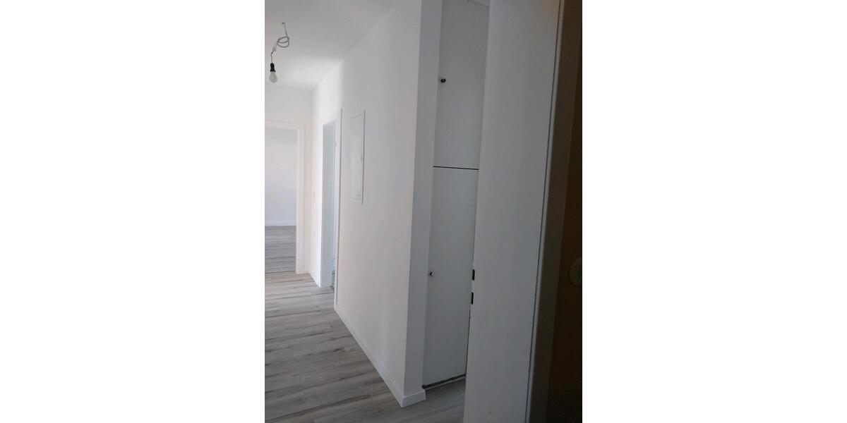 Erdgeschoßwohnung Burscheid - 4 Zimmer, 73 m&sup2;, 1.070&euro; | Angebot:26679360