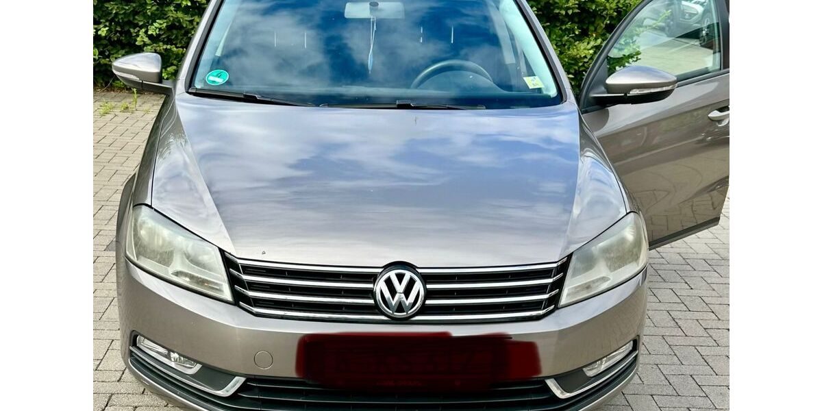 VW Passat 212.000 km 6.200 &euro; Köln 50769