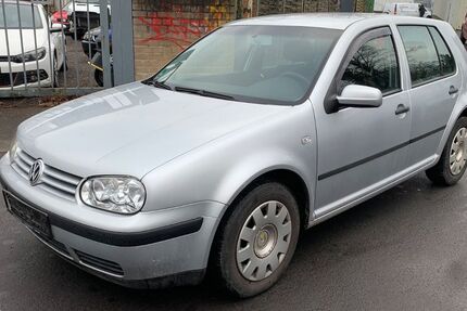 VW Golf 370.000 km 1.299 &euro; Bergisch Gladbach 51465