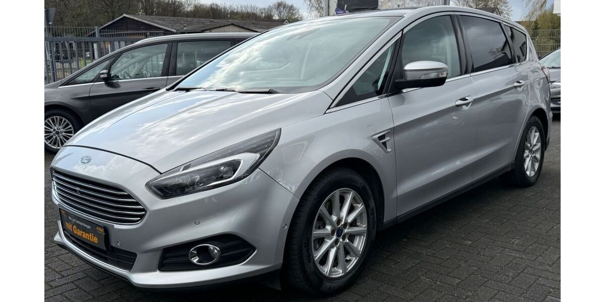 Ford S-Max 202.000 km 9.500 &euro; Bergisch Gladbach 51469