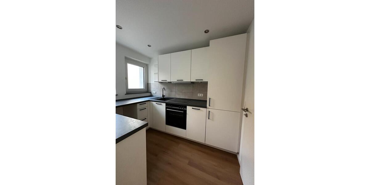 Etagenwohnung Wuppertal Gemarkung Ronsdorf - 2 Zimmer, 74 m&sup2;, 753&euro; | Angebot:25887323