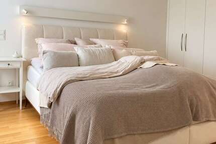 Wohnung Köln Müngersdorf - 3 Zimmer, 115 m&sup2;, 2.060&euro; | Angebot:27671555