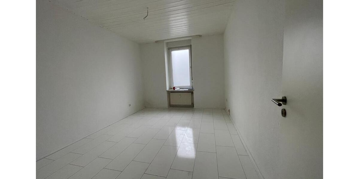 Erdgeschoßwohnung Düsseldorf Pempelfort - 2 Zimmer, 65 m&sup2;, 560&euro; | Angebot:25932981