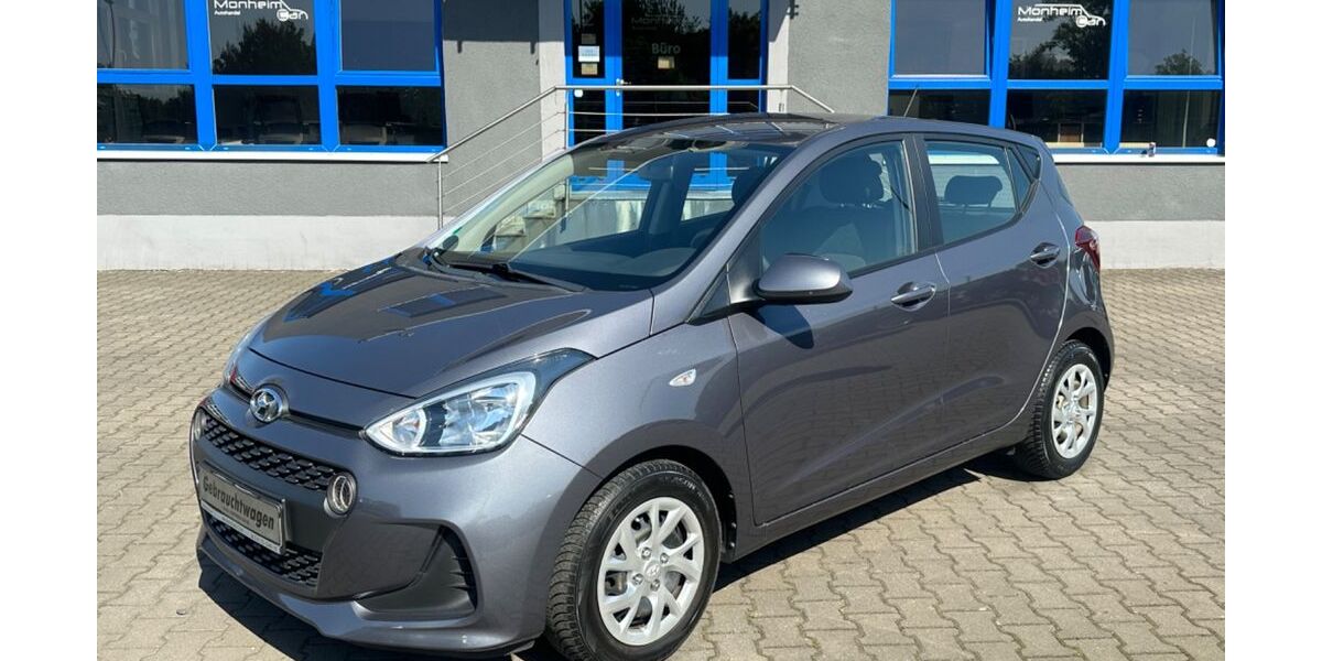 Hyundai i10 23.935 km 10.750 € Monheim am Rhein 40789