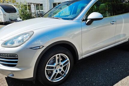 Porsche Cayenne 218.190 km 16.400 &euro; Wuppertal 42285