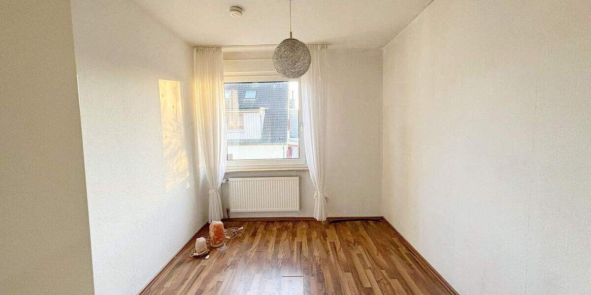 Einfamilienhaus Leverkusen Opladen - 6 Zimmer, 136 m&sup2;, 438.500&euro; | Angebot:24806664