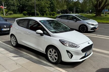 Ford Fiesta 101.500 km 12.490 &euro; köln 50674