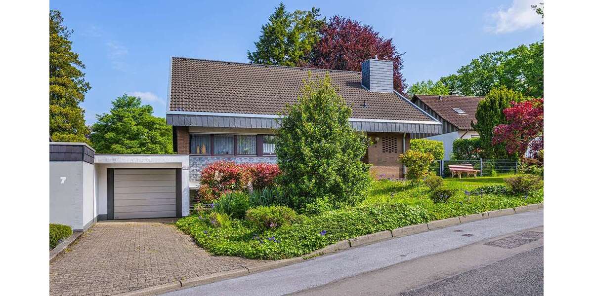 Einfamilienhaus Leichlingen - 8 Zimmer, 158 m&sup2;, 580.000&euro; | Angebot:27181136