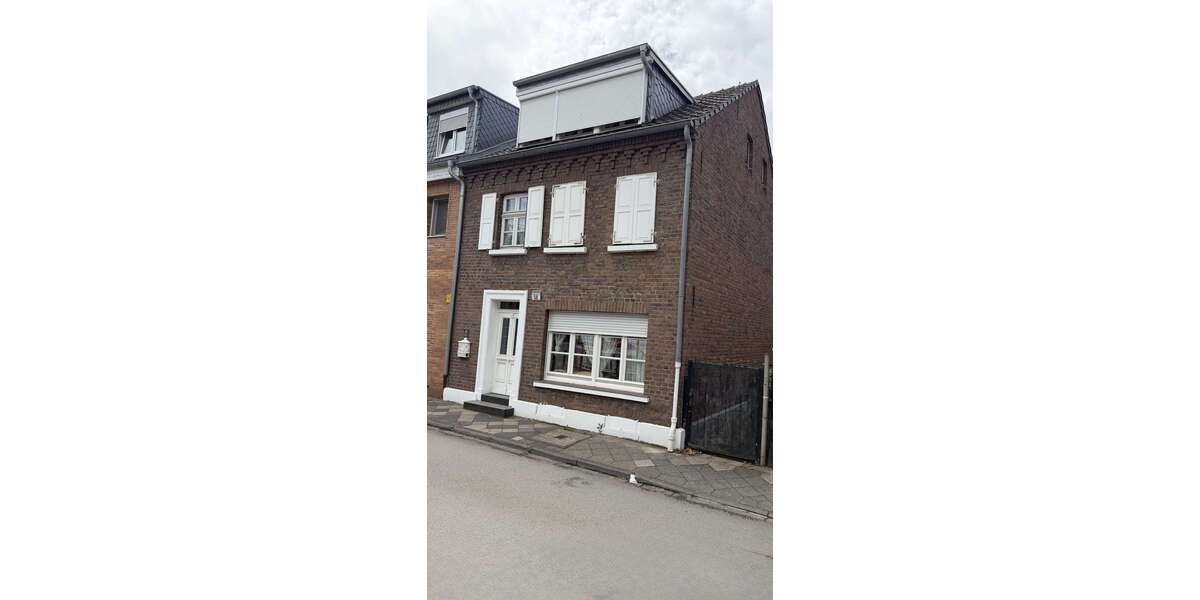 Einfamilienhaus Düsseldorf Heerdt - 9 Zimmer, 164 m&sup2;, 950.000&euro; | Angebot:27025476