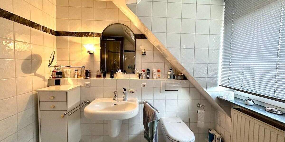 Doppelhaushälfte Neuss Rosellen - 5 Zimmer, 135 m&sup2;, 729.000&euro; | Angebot:24761002