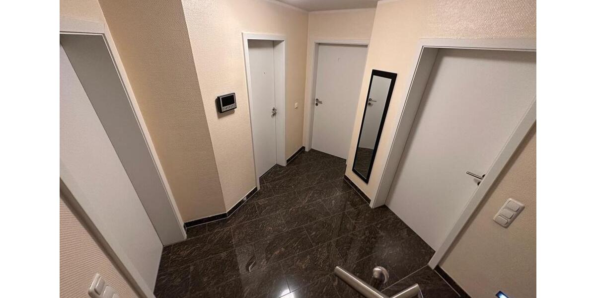 Doppelhaushälfte Köln Kalk - 4.5 Zimmer, 130 m&sup2;, 2.200&euro; | Angebot:24604060