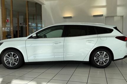 Ford Focus 52.500 km 19.250 &euro; Köln 51149