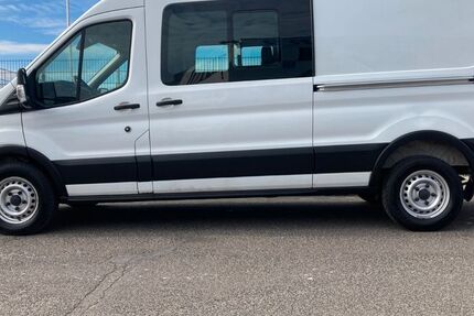 Ford Transit 48.200 km 15.700 &euro; Pulheim 50259