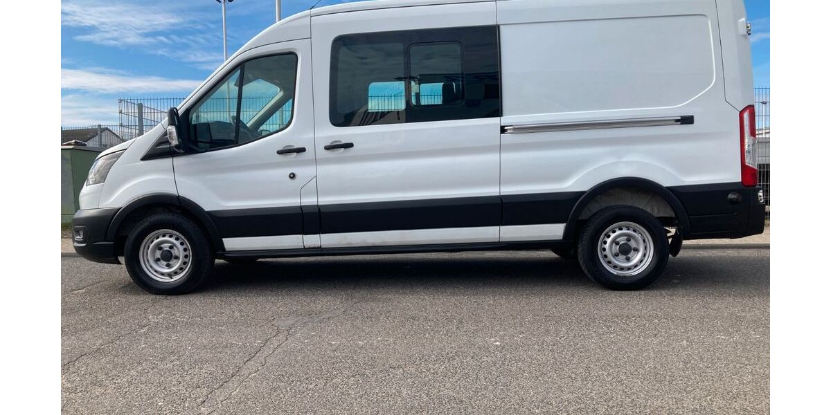 Ford Transit 48.200 km 15.700 &euro; Pulheim 50259