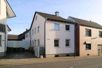 Haus Dormagen / Stürzelberg Stürzelberg - 5 Zimmer, 117 m&sup2;, 320.000&euro; | Angebot:23881705