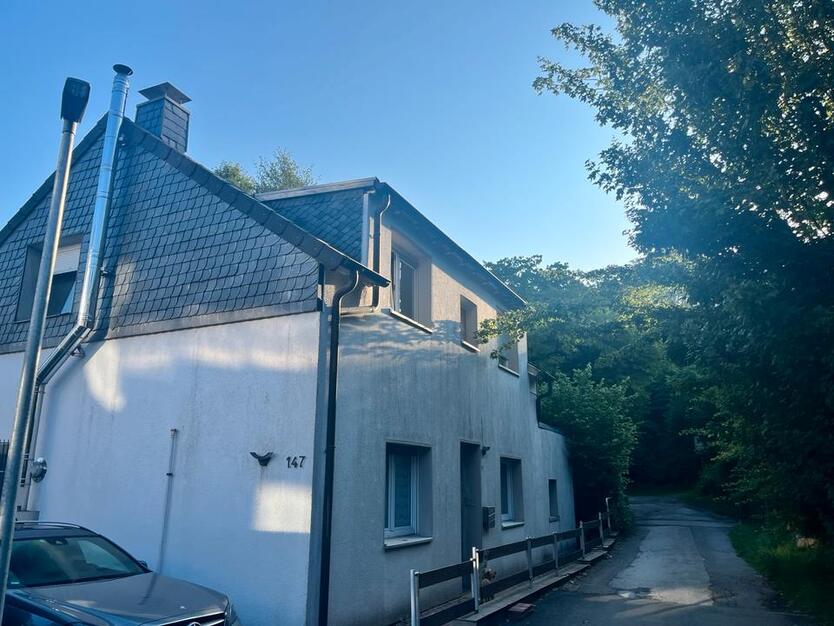 Freistehendes Einfamilienhaus Garage Garten Zentral