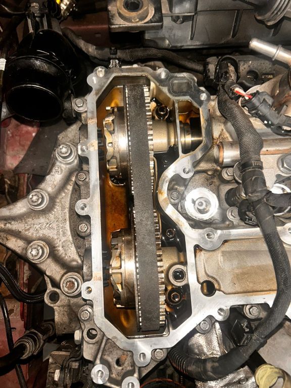 Peugeot 2008 87.645 km 8.990 € Köln 51103