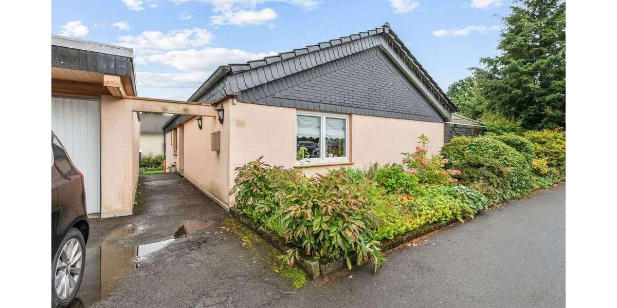 Einfamilienhaus Hückeswagen - 4 Zimmer, 110 m&sup2;, 345.000&euro; | Angebot:22645900