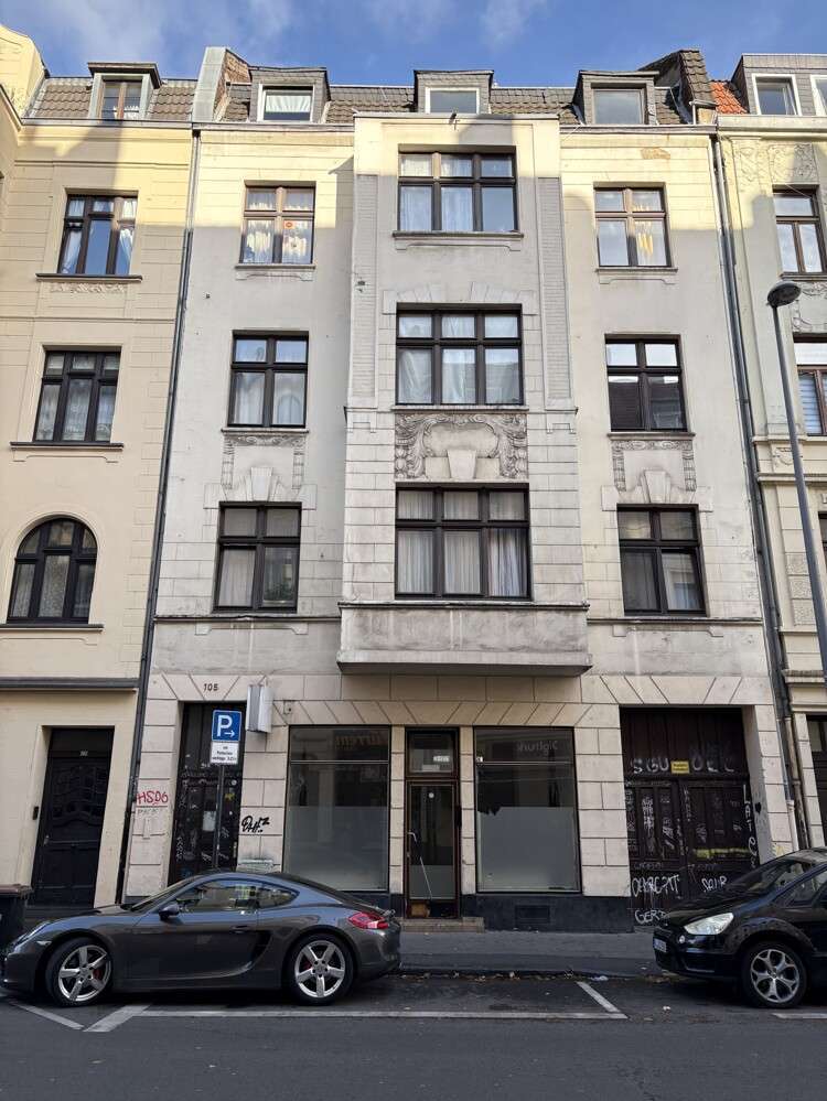 Haus zum Kaufen in Köln Mülheim 1.299.000 € 470.55 m² 17 zimmer