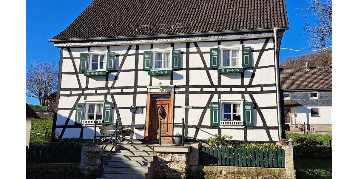 Bauernhaus, Landhaus Kürten Dürscheid - 6 Zimmer, 138 m&sup2;, 599.000&euro; | Angebot:25744895