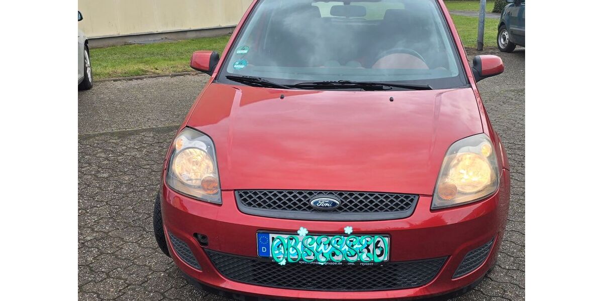 Ford Fiesta 164.400 km 2.300 &euro; Pulheim 50259