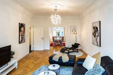 Haus Düsseldorf Niederkassel - 8 Zimmer, 323 m&sup2;, 6.000&euro; | Angebot:26663333