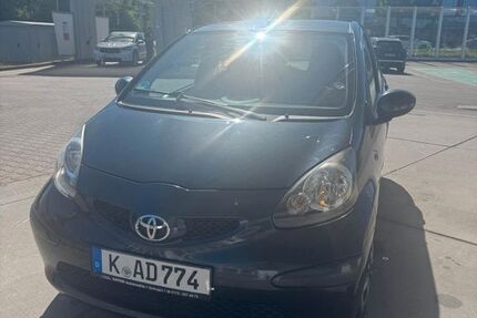 Toyota Aygo (X) 152.180 km 1.750 &euro; köln 50769
