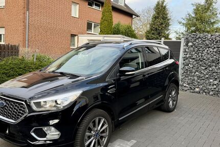 Ford Kuga 60.580 km 16.800 &euro; Leverkusen 51371