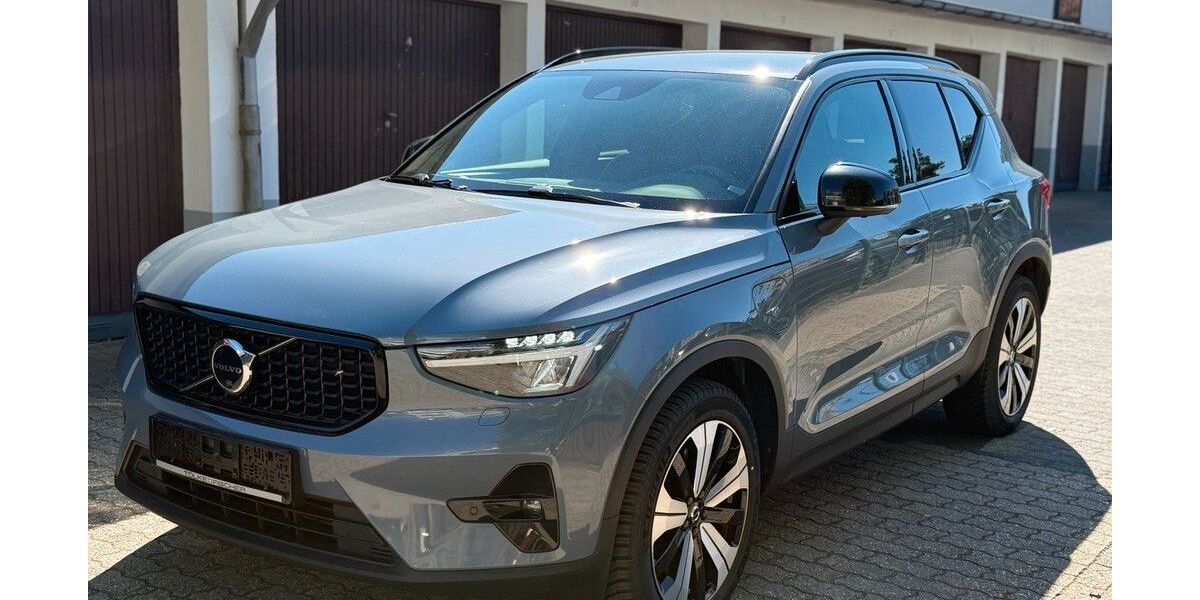 Volvo XC40 100.000 km 26.840 &euro; Düsseldorf 40468