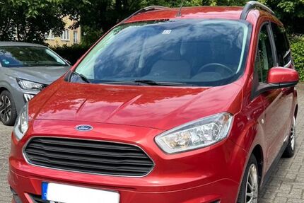 Ford Tourneo Courier 36.697 km 8.900 &euro; Köln 50739