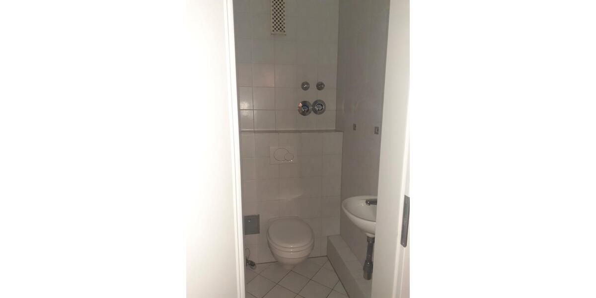 Etagenwohnung Bergisch Gladbach Gronau - 3 Zimmer, 78 m&sup2;, 1.050&euro; | Angebot:27618577
