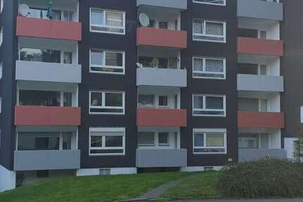 Wohnung Remscheid Lüttringhausen - 2 Zimmer, 68 m&sup2;, 460&euro; | Angebot:24897453