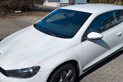 VW Scirocco 106.000 km 8.399 € Wuppertal 42279