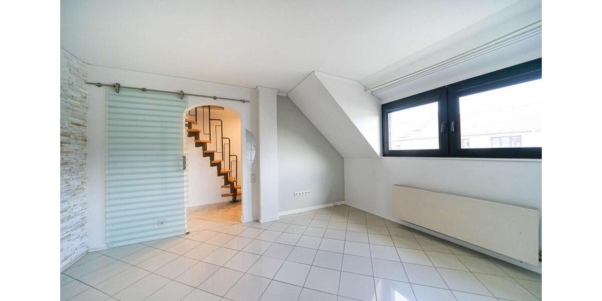 Doppelhaushälfte Düsseldorf Stadtbezirk 8 - 5 Zimmer, 256 m&sup2;, 2.850&euro; | Angebot:22052186
