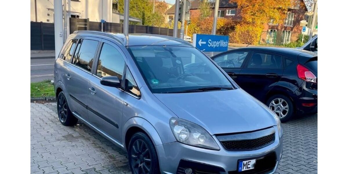 Opel Zafira 308.000 km 2.500 € Monheim am rhein 40789