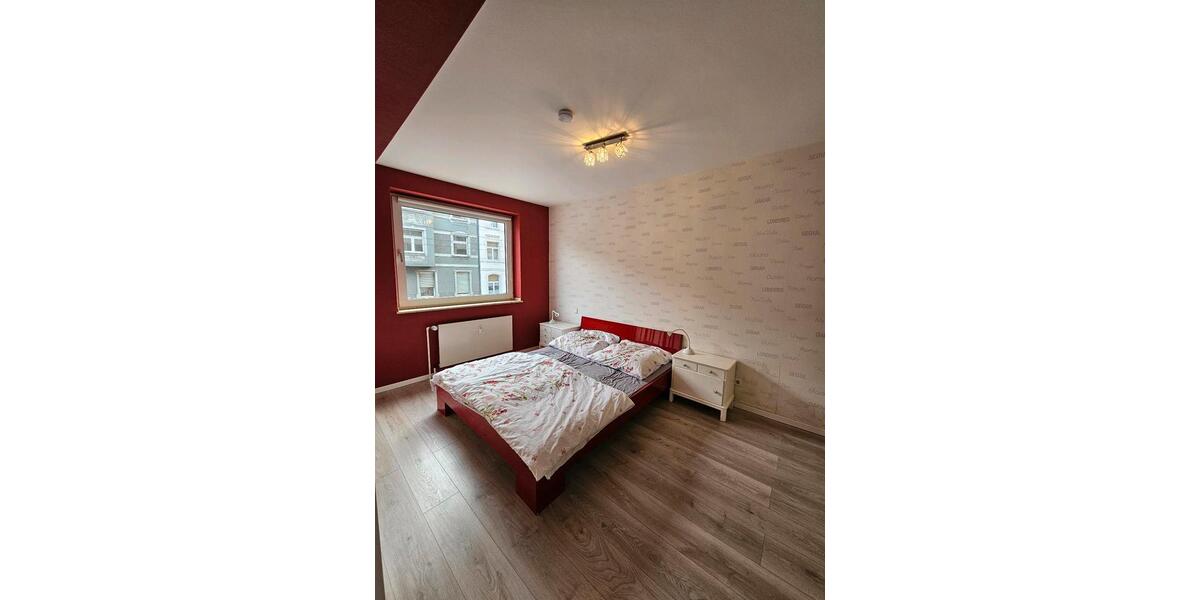 Etagenwohnung Düsseldorf Oberbilk - 2 Zimmer, 57 m&sup2;, 1.030&euro; | Angebot:24535519