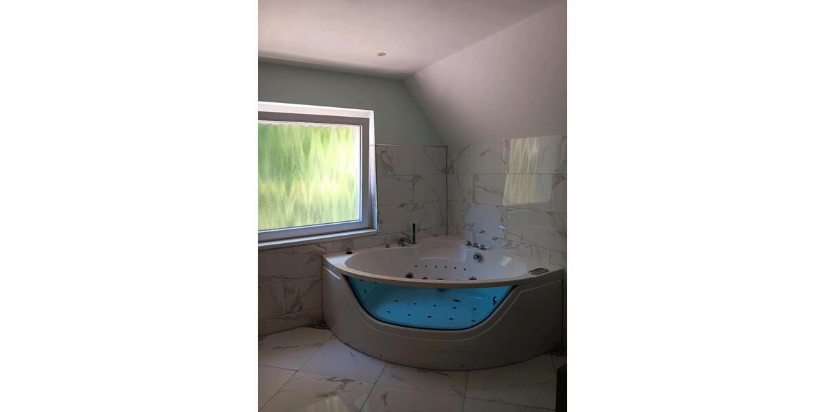 Einfamilienhaus Radevormwald - 4 Zimmer, 140 m&sup2;, 540.000&euro; | Angebot:24548856