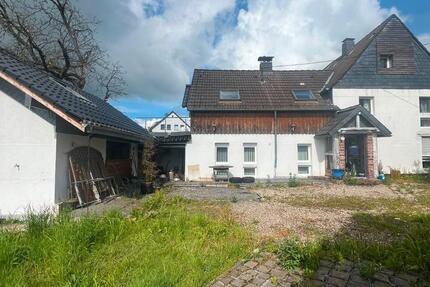Haus Leichlingen (Rheinland) - 5.5 Zimmer, 160 m&sup2;, 550.000&euro; | Angebot:26874964